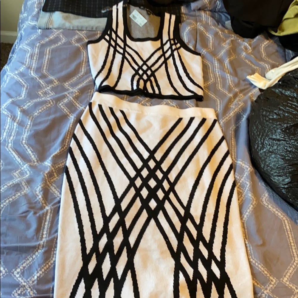 Skirts and mini top set